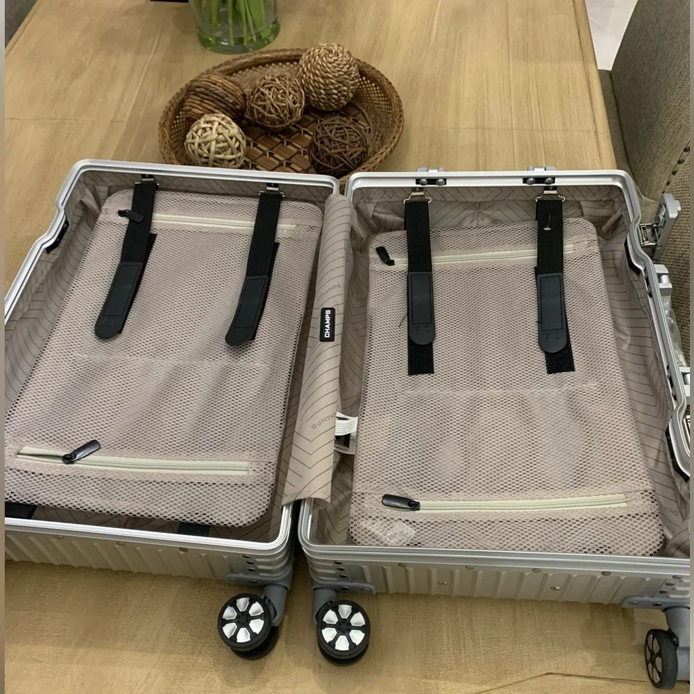 CHAMPS Aluminum Hardside Spinner Suitcase